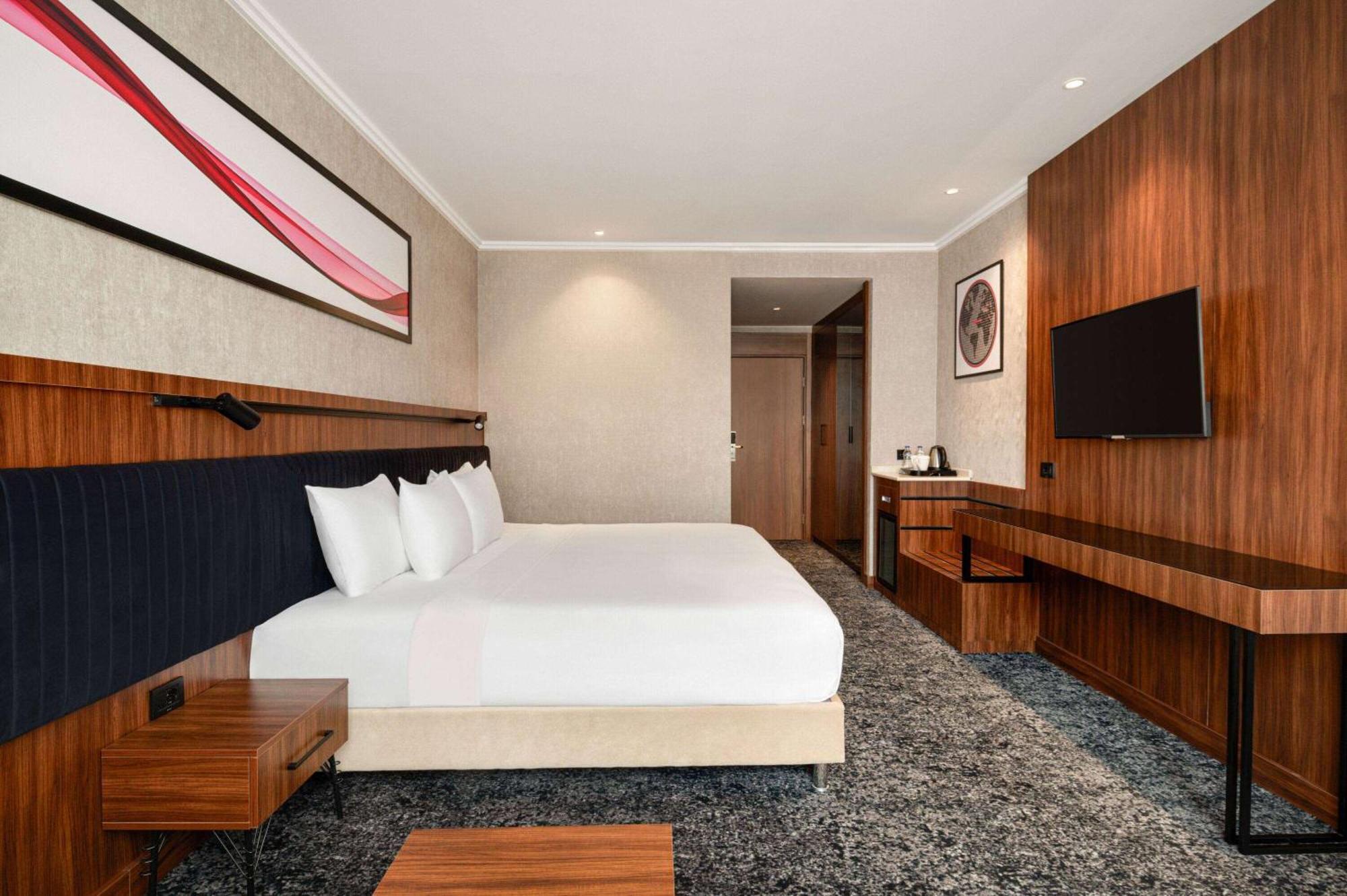 Ramada By Wyndham Gaziantep Hotel Exterior photo